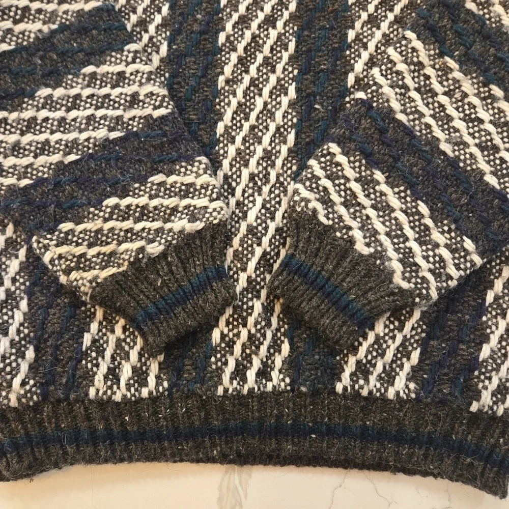 Vintage Wooly-Wooly Mens Wool Crewneck Long Sleeve Striped Sweater Size Large